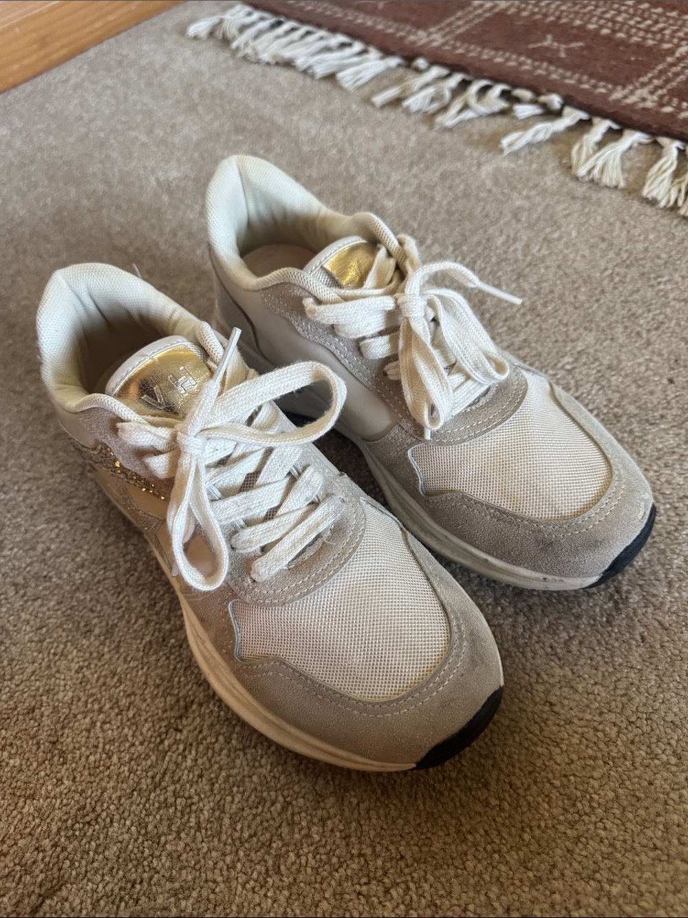 Vintage Havana Cream and Gold Lace-Up Sneakers - Picture 3 of 4